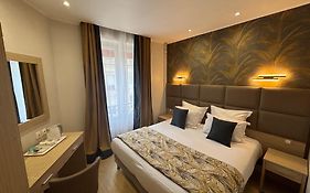 Hotel Riviera Renovated